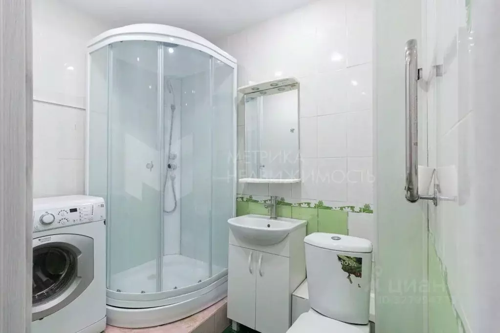 2-к кв. Тюменская область, Тюмень ул. Ветеранов Труда, 5 (47.0 м) - Фото 1