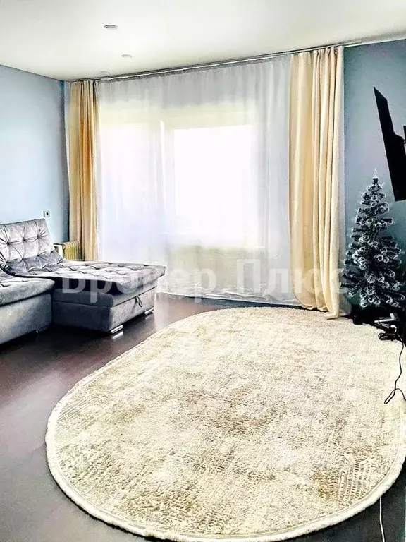 3-к кв. Тыва, Кызыл Бай-Хаакская ул., 2 (68.0 м) - Фото 0