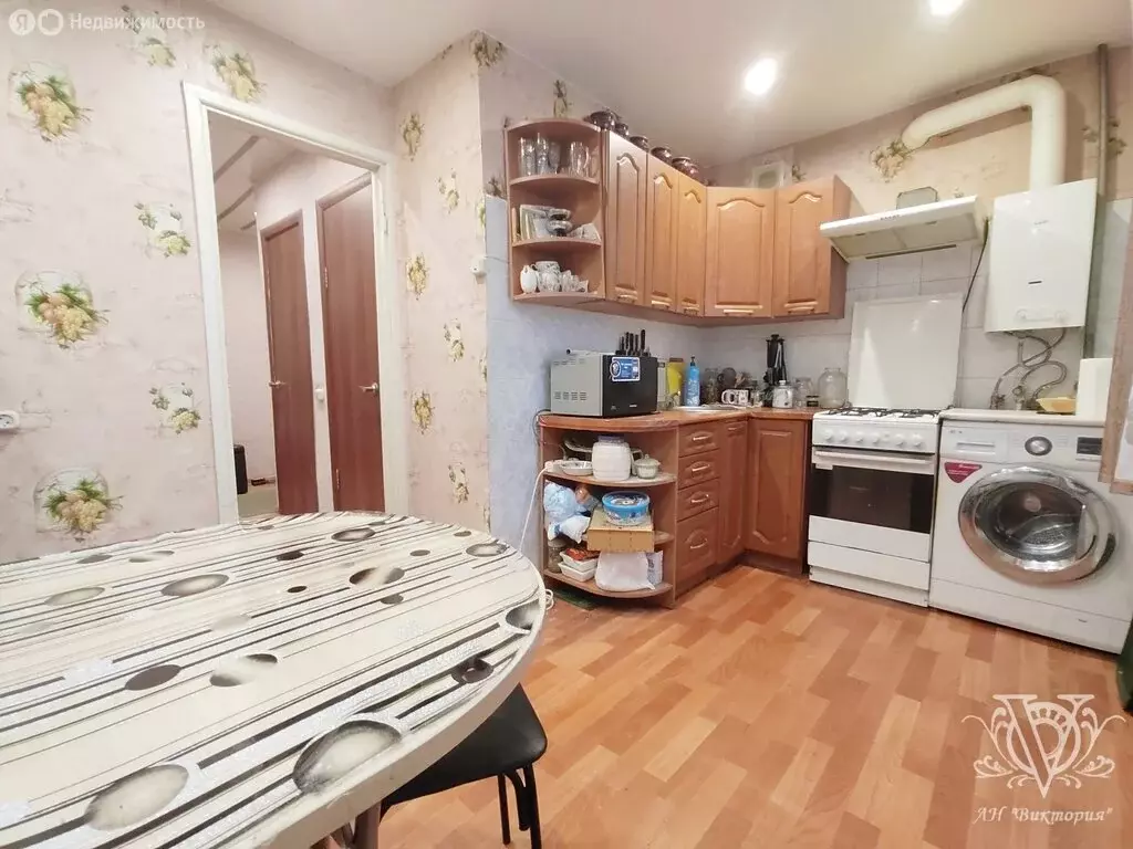 3-комнатная квартира: Ухта, посёлок Ветлосян, Кирпичная улица, 3А ... - Фото 1