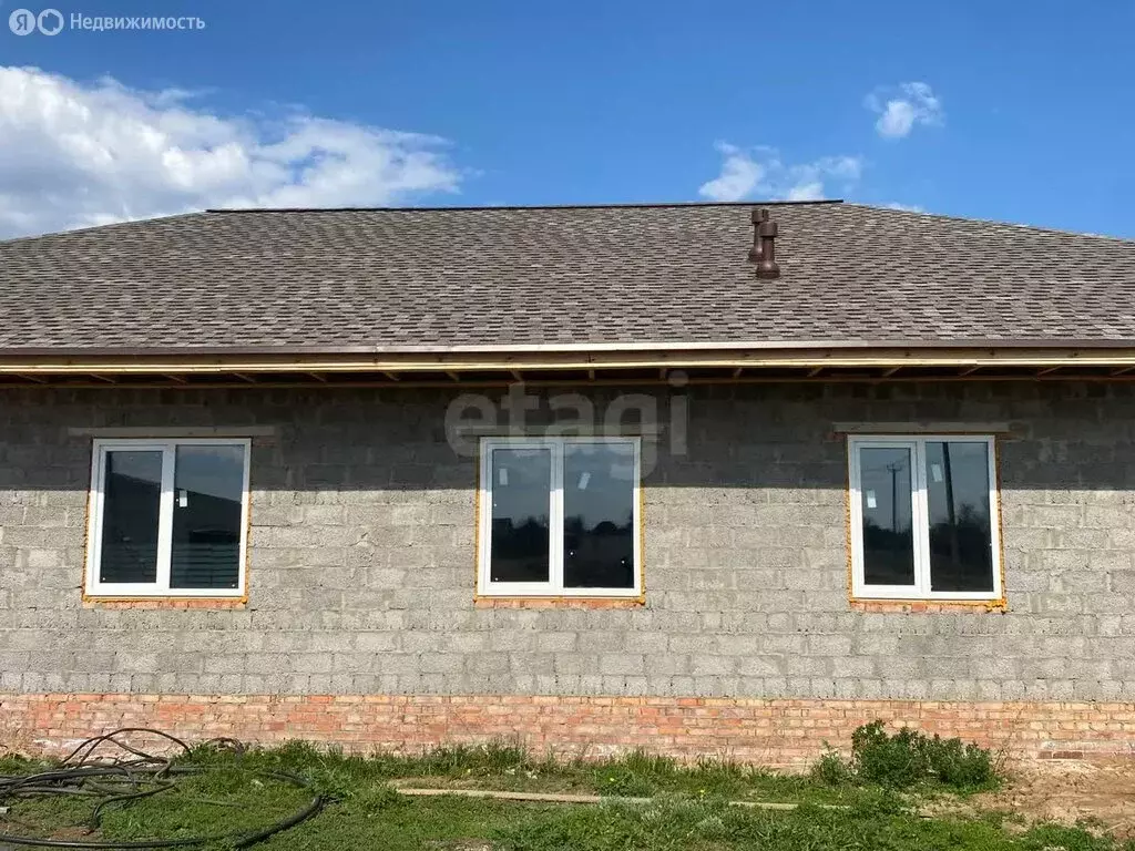 Дом в село Шумейка, микрорайон Буревестник (167 м) - Фото 1