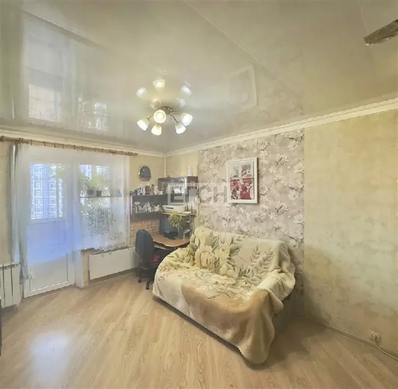 Продается 3-комнатная квартира - Фото 2