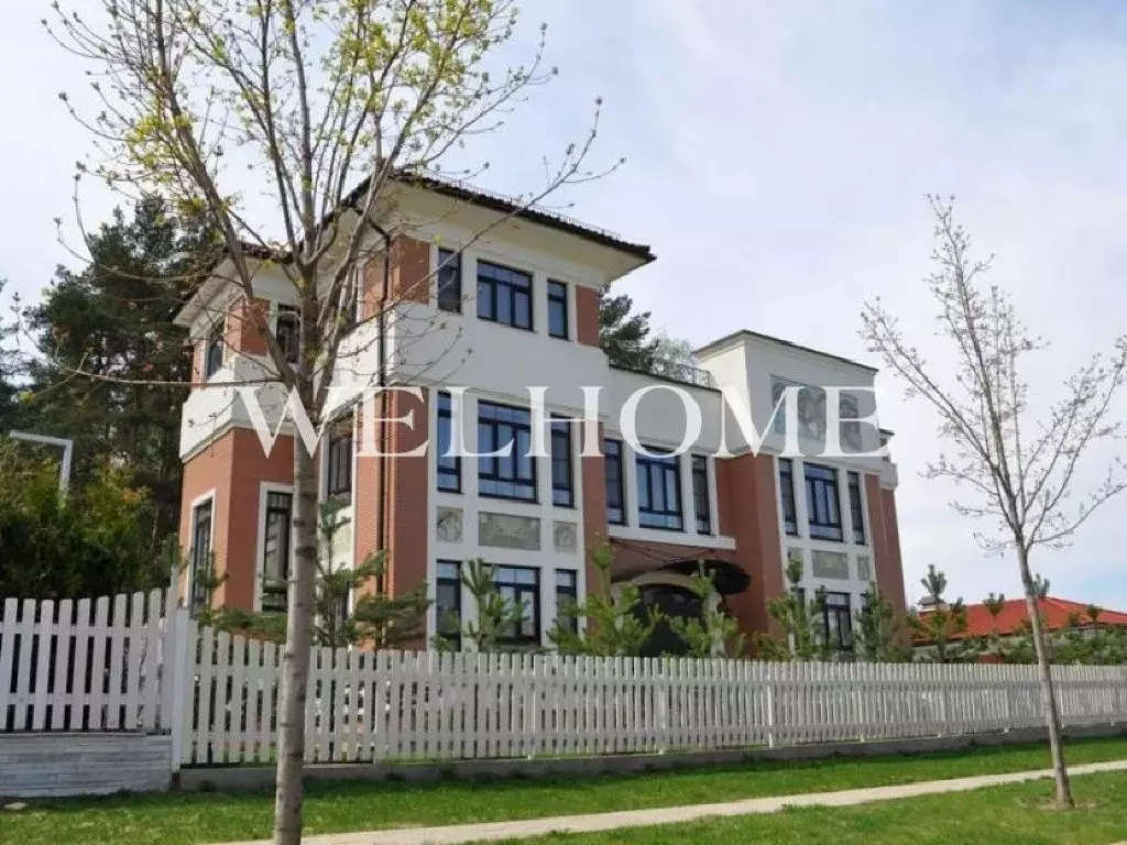 Продается дом в КП Резиденции Бенилюкс - Фото 1