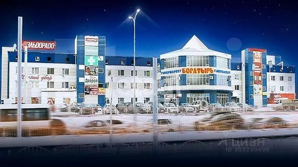 Торговая площадь в Ханты-Мансийский АО, Сургут 31-й мкр,  (286 м) - Фото 0