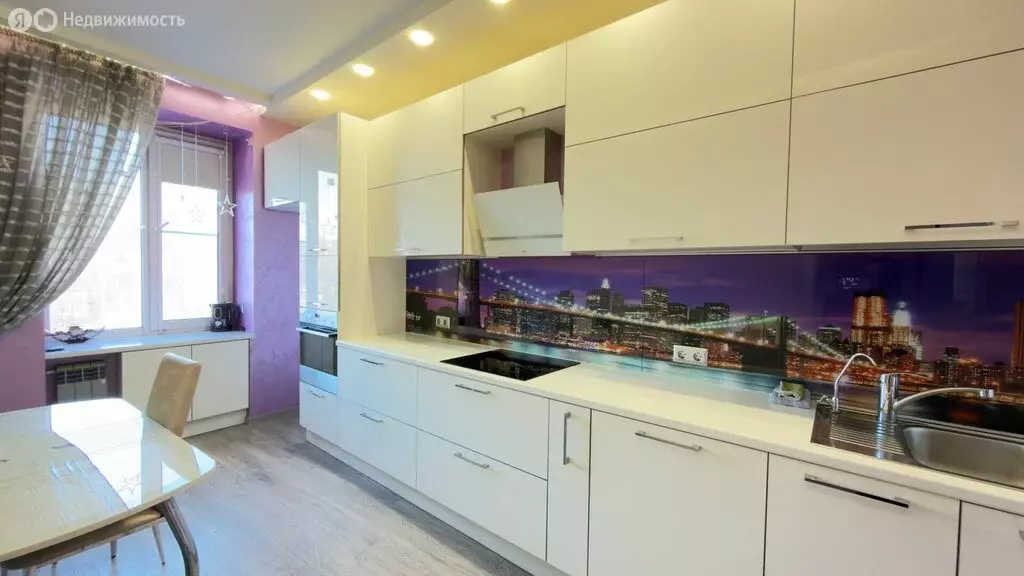 3-комнатная квартира: Мурманск, проспект Ленина, 102 (74.4 м) - Фото 1
