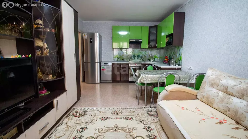 3-комнатная квартира: Томск, микрорайон Солнечный, улица Бирюкова, 24 ... - Фото 1