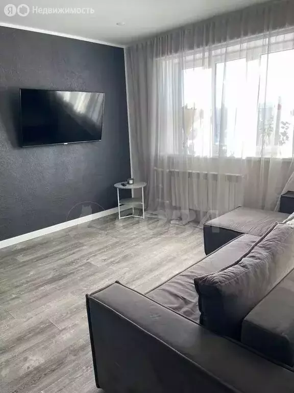 2-комнатная квартира: Тюменский муниципальный округ, рабочий посёлок ... - Фото 1