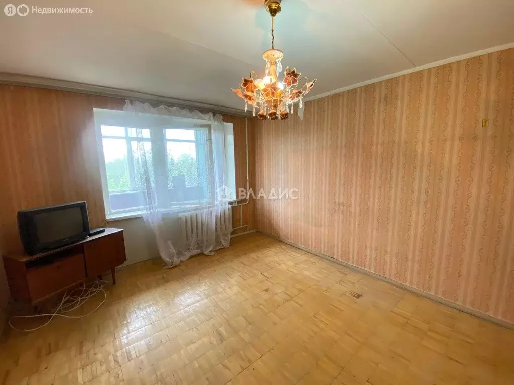 3-комнатная квартира: Белоозёрский, улица 60 лет Октября, 9 (65 м) - Фото 0