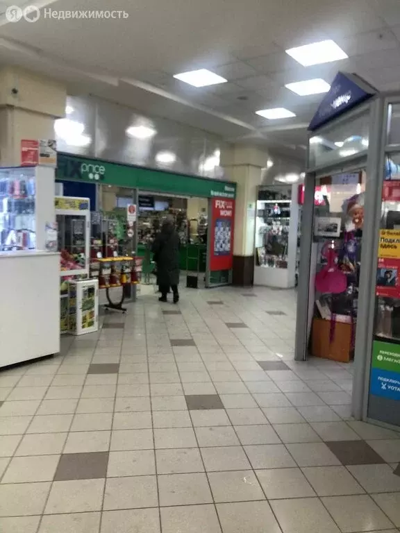 Торговая площадь (660 м) - Фото 2