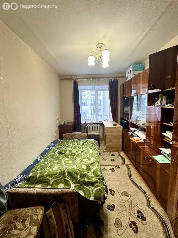 3-комнатная квартира: Киров, Первомайский район, улица Володарского, ... - Фото 0
