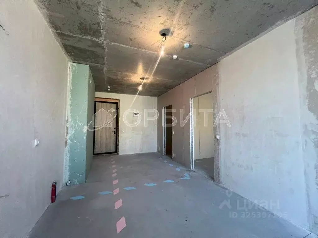 1-к кв. Тюменская область, Тюмень ул. Краснооктябрьская, 4 (48.3 м) - Фото 2