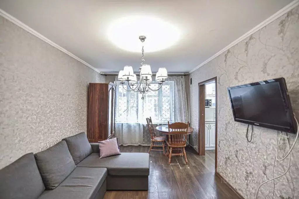 3-к кв. Сахалинская область, Южно-Сахалинск Сахалинская ул., 37 (61.6 ... - Фото 1