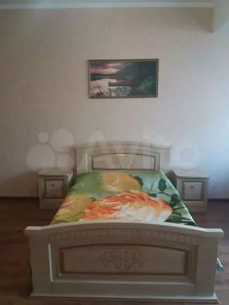 1-к. квартира, 50м, 1/3эт. - Фото 1