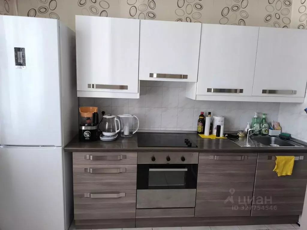 Комната Москва Осенний бул., 18К2 (15.0 м) - Фото 1