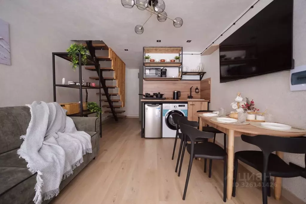 Дом в Кабардино-Балкария, Эльбрусский район, с. Тегенекли Балкарская ... - Фото 1