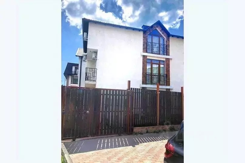 Дом в Краснодарский край, Геленджик Садовая ул., 72А (140 м) - Фото 0