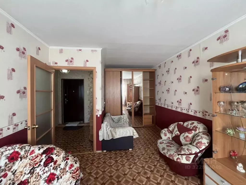 1-к кв. Свердловская область, Екатеринбург ул. Родонитовая, 5 (33.3 м) - Фото 1