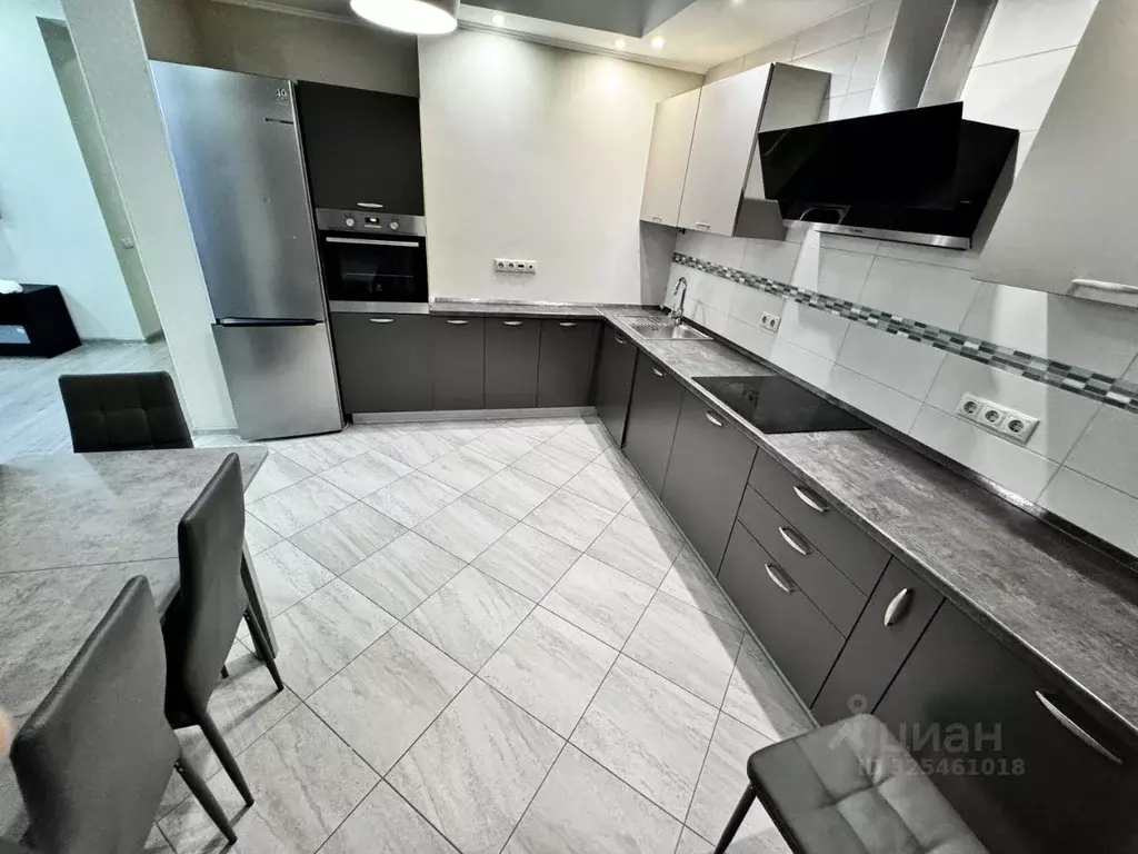 2-к кв. Московская область, Одинцово ул. Сколковская, 1В (65.7 м) - Фото 2