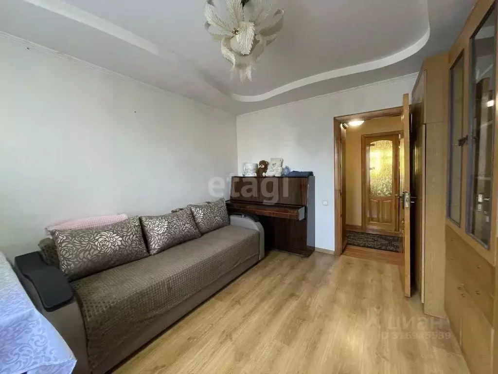 3-к кв. Карачаево-Черкесия, Черкесск ул. Лободина, 76 (68.1 м) - Фото 0