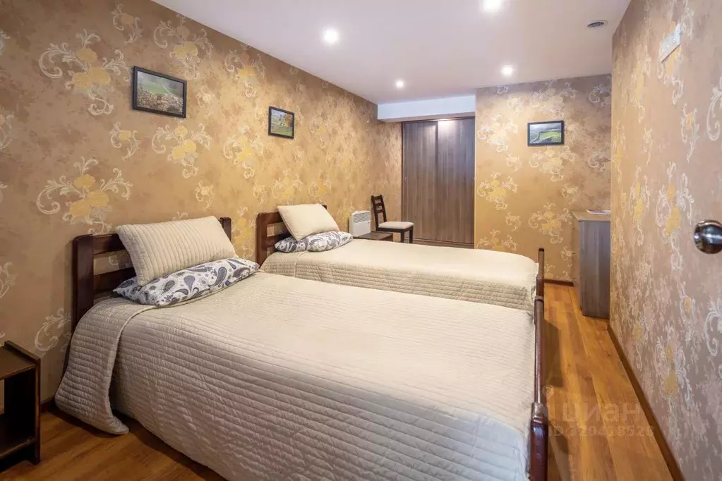 2-к кв. Нижегородская область, Нижний Новгород Советская ул., 20 (56.0 ... - Фото 1