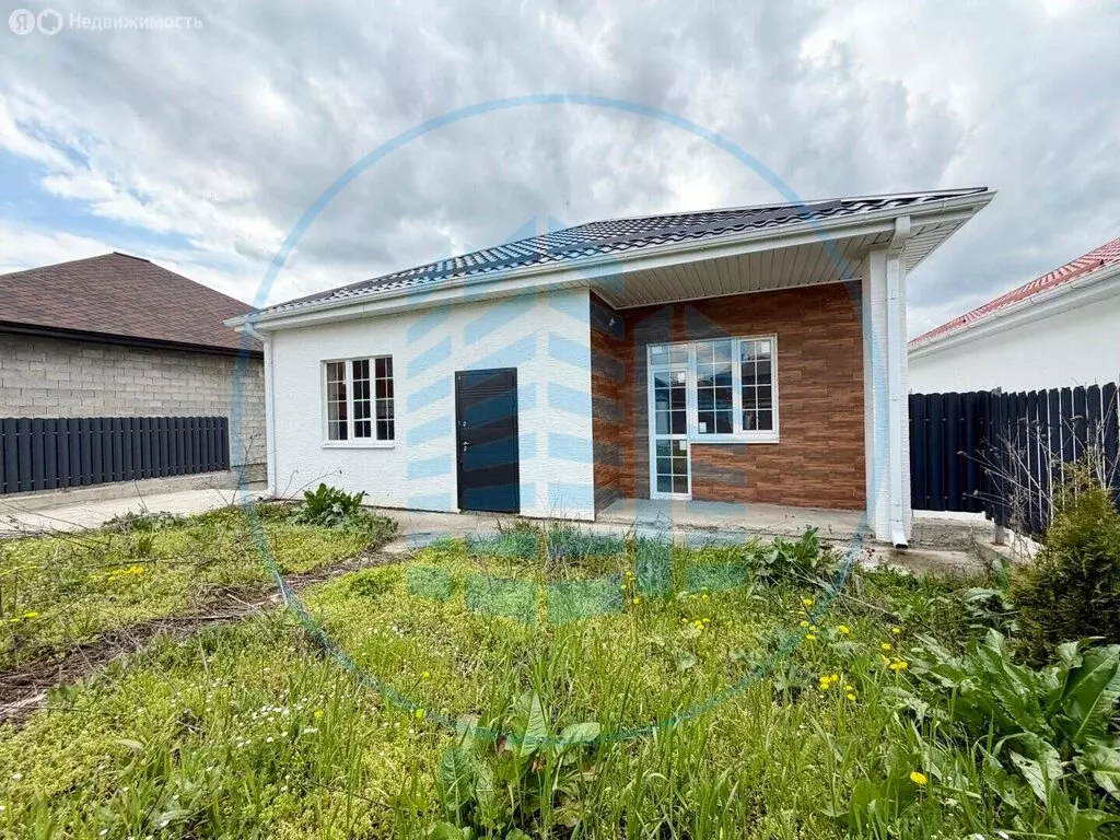 Дом в Ессентуки, Окружная улица, 35А (221 м) - Фото 2