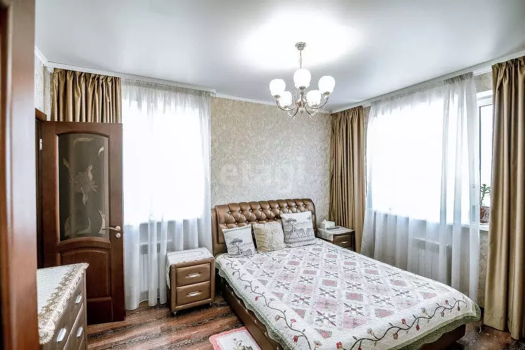 3-к кв. Сахалинская область, Южно-Сахалинск ул. М.А. Пуркаева, 106Б ... - Фото 1