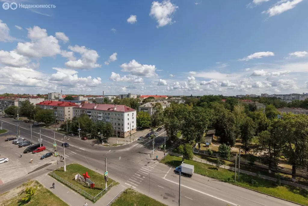 1-комнатная квартира: Брянск, улица 3-го Интернационала, 14 (37.9 м) - Фото 0