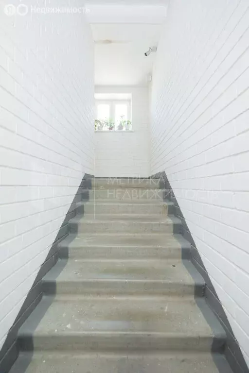 Квартира-студия: Тюмень, Депутатская улица, 80к2 (24.4 м) - Фото 1