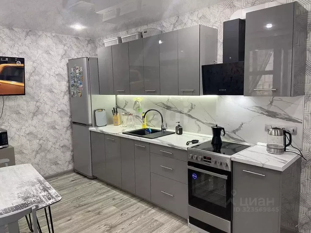 2-к кв. Красноярский край, Красноярск ул. Калинина, 191 (55.5 м) - Фото 1