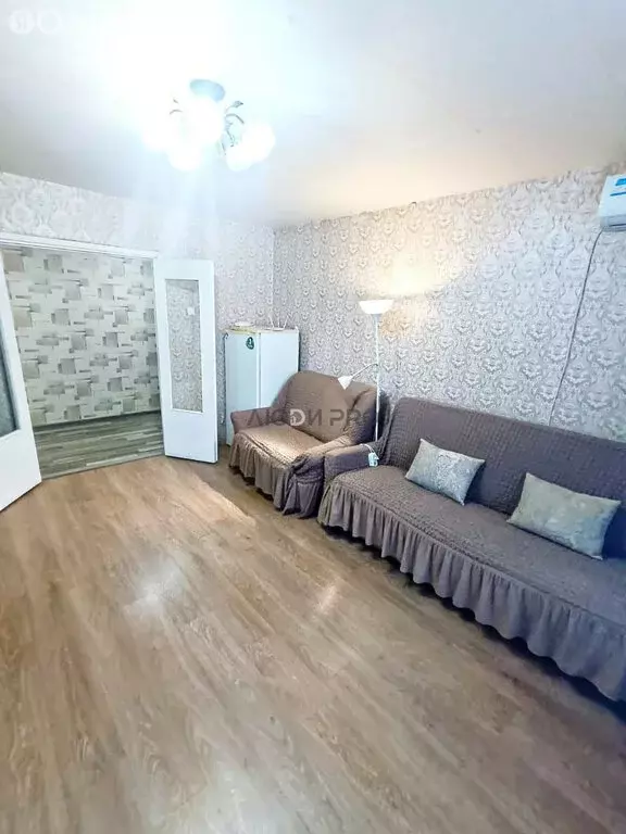 4-комнатная квартира: Уфа, жилой район Шакша-Южная, Гвардейская улица, ... - Фото 2