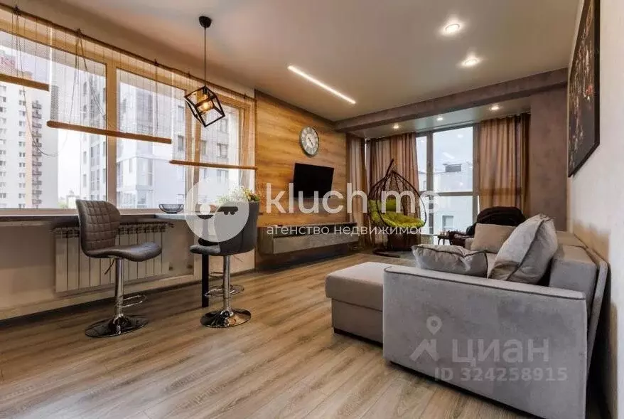 2-к кв. Татарстан, Казань Комсомольская ул., 2 (70.2 м) - Фото 1