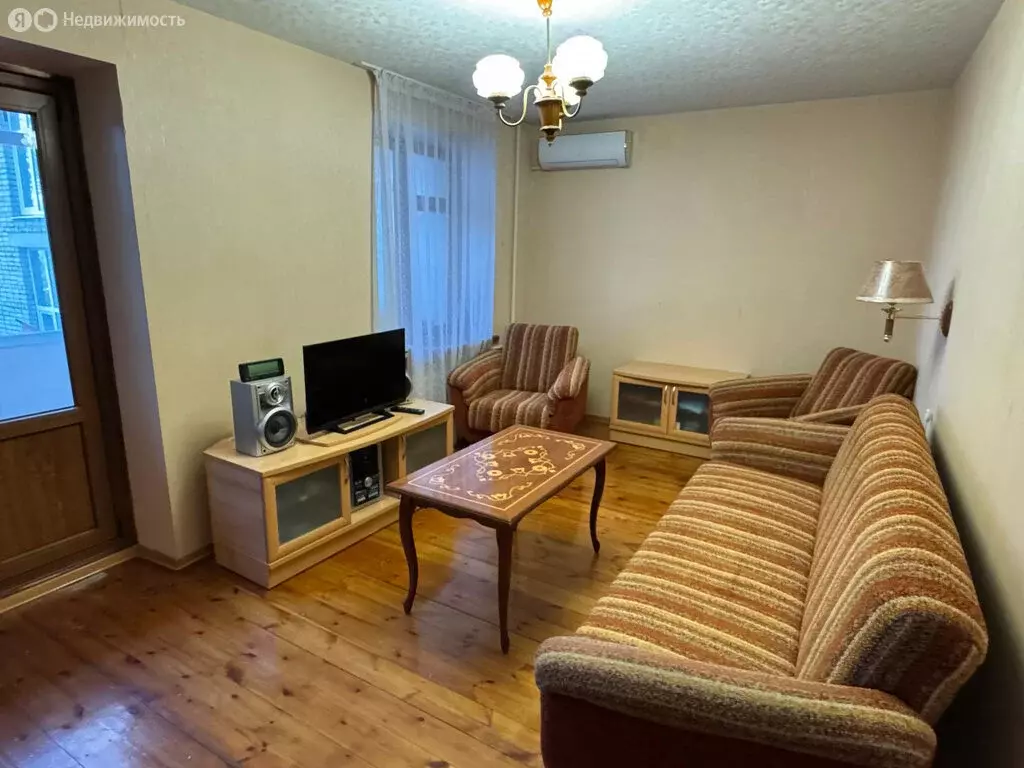 2-комнатная квартира: Таганрог, улица Сызранова, 4 (40 м) - Фото 0