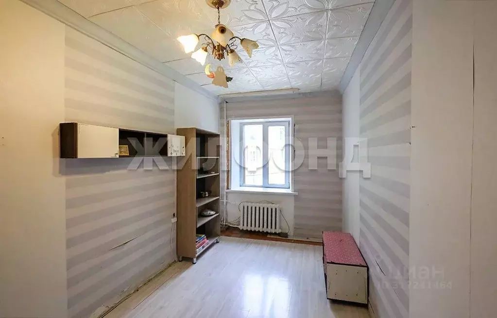 Комната Новосибирская область, Новосибирск Бугринская роща мкр, ул. ... - Фото 1