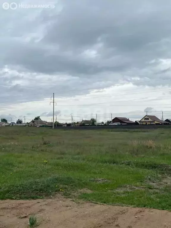 Участок в село Белый Яр, Придорожная улица (12 м) - Фото 1