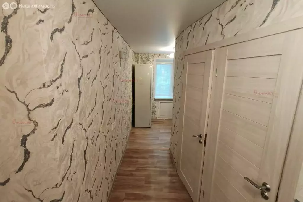 3-комнатная квартира: Екатеринбург, Таганская улица, 10 (60 м) - Фото 1