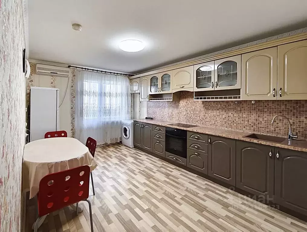 2-к кв. Краснодарский край, Краснодар Юбилейный мкр, просп. Чекистов, ... - Фото 2