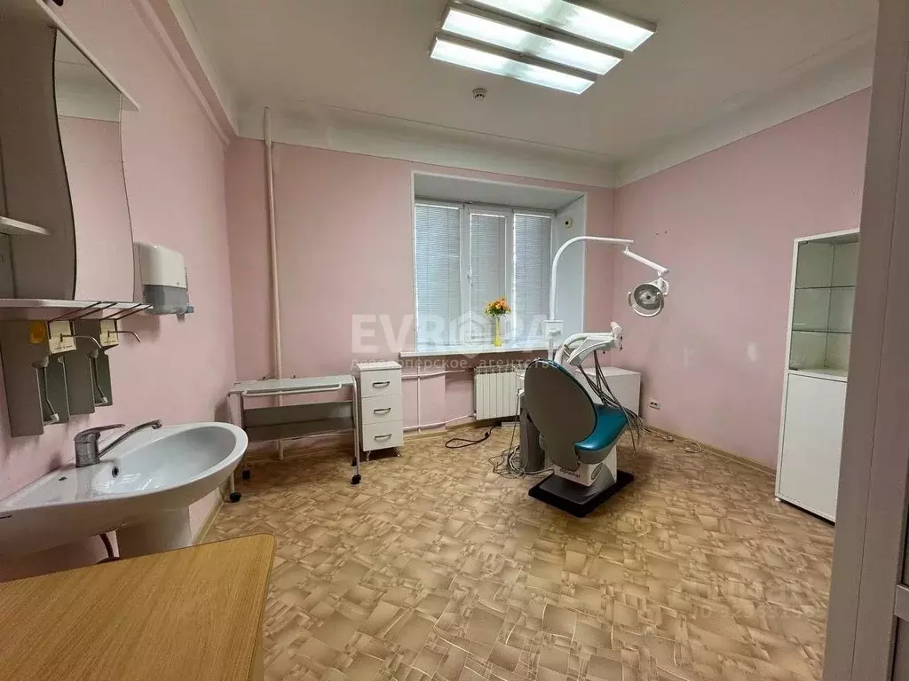 Офис в Ульяновская область, Ульяновск ул. Ленина, 144 (107 м) - Фото 1