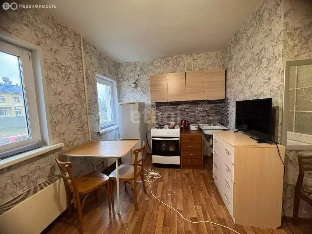Квартира-студия: Шадринск, улица Бажова, 30 (18.6 м) - Фото 0
