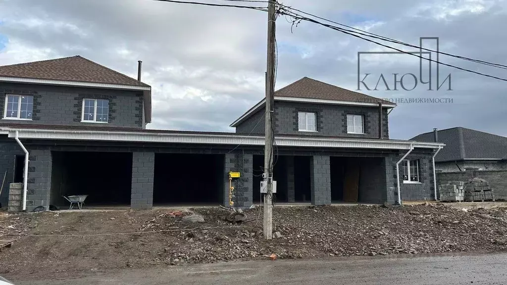 Дом в Челябинская область, Магнитогорск ул. Книжная, 30 (250 м) - Фото 2