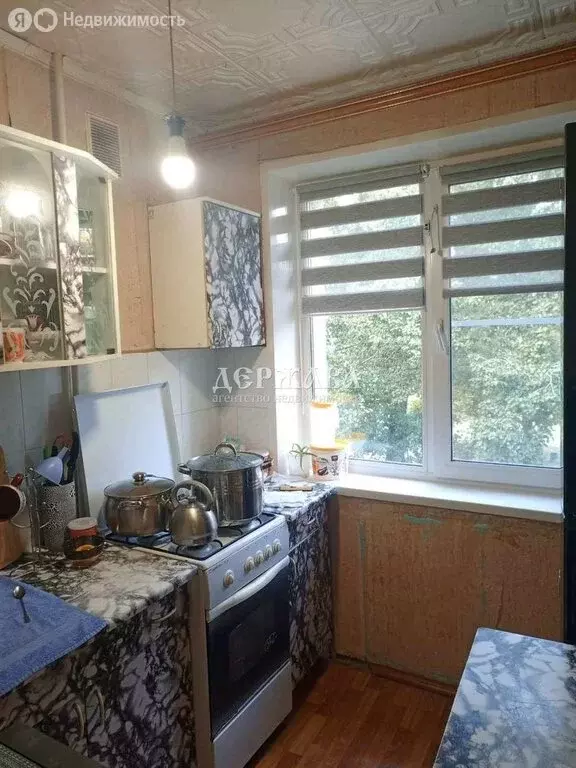 2-комнатная квартира: Старый Оскол, микрорайон Весенний, 3 (40 м) - Фото 0