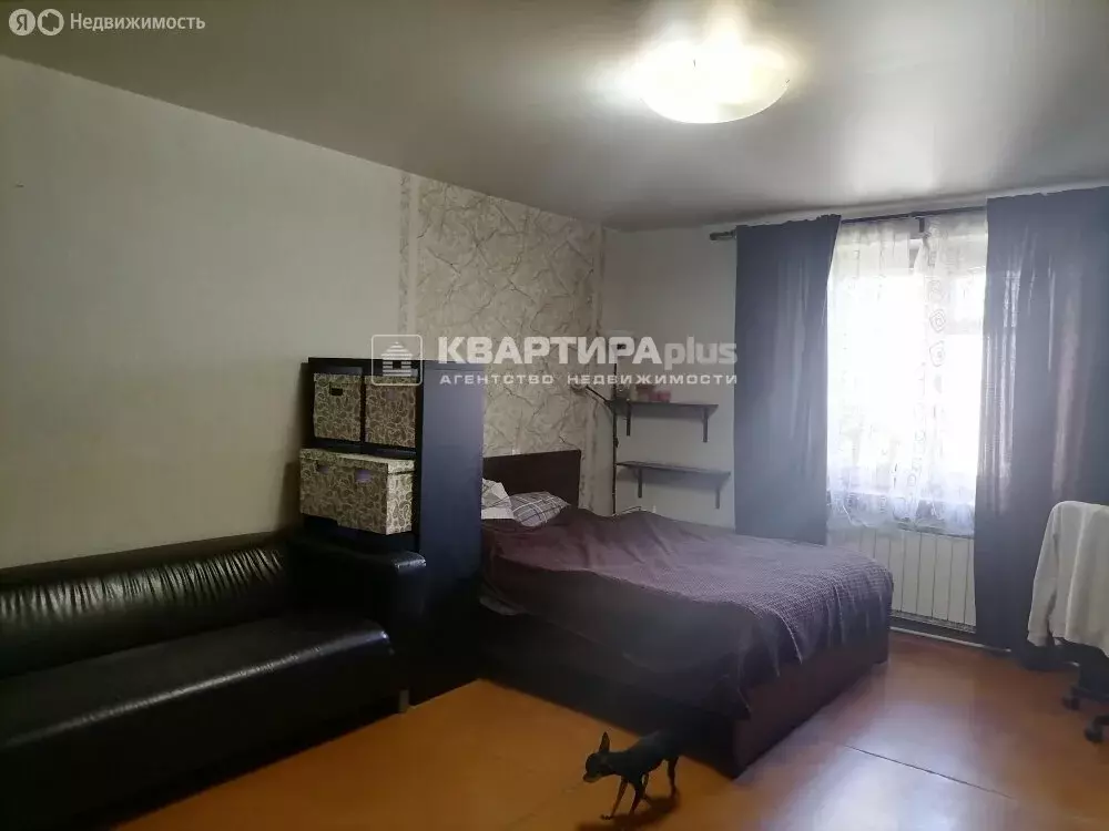 2-комнатная квартира: Невьянск, улица Чапаева, 24 (50 м) - Фото 0