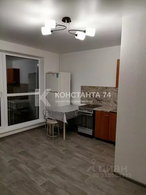 Студия Челябинская область, Челябинск ул. Блюхера, 123Ж (24.0 м) - Фото 0