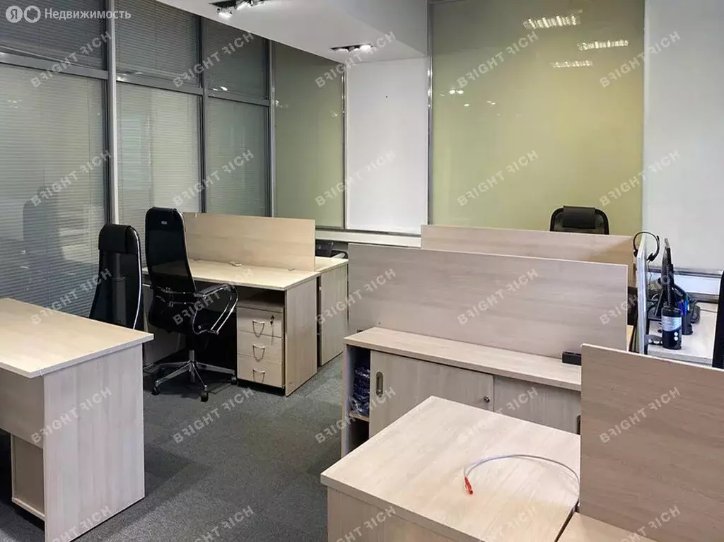 Офис (2100 м) - Фото 2