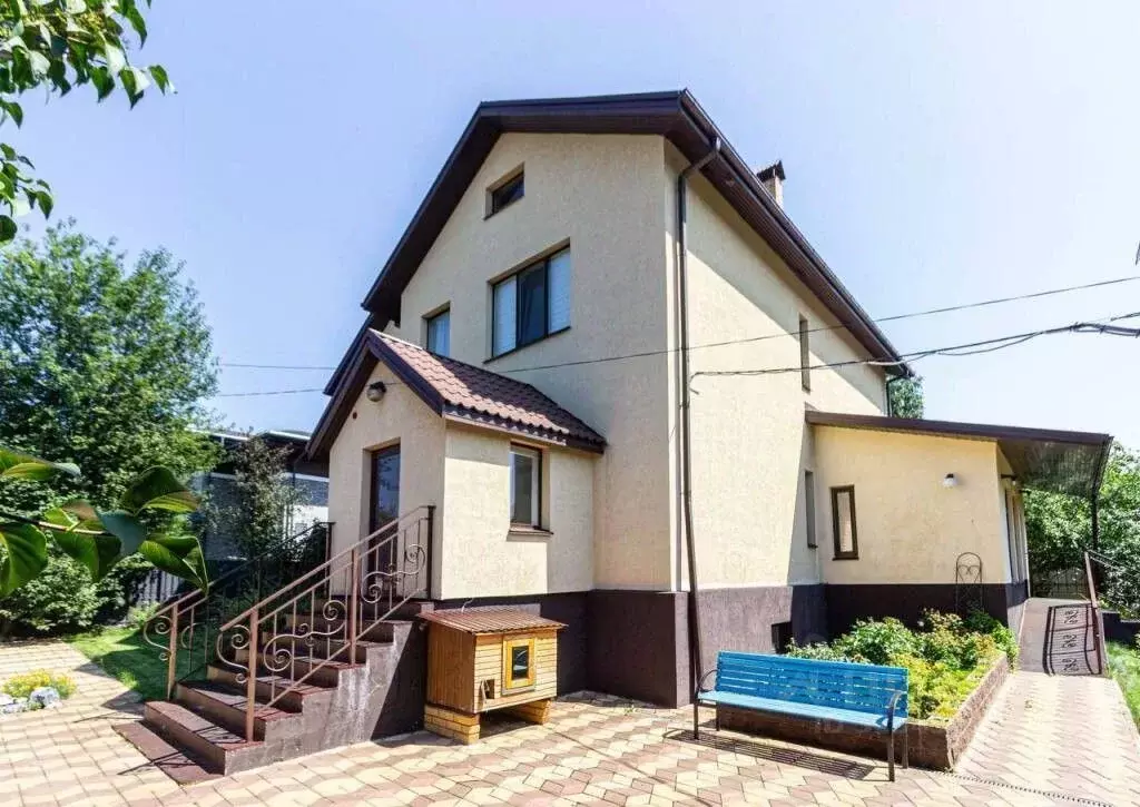 Дом в Башкортостан, Уфа Аграрная ул., 28/2 (350 м) - Фото 1