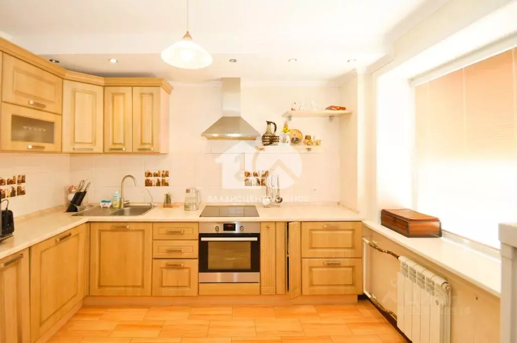 2-к кв. Новосибирская область, Бердск ул. Красная Сибирь, 136 (63.7 м) - Фото 1