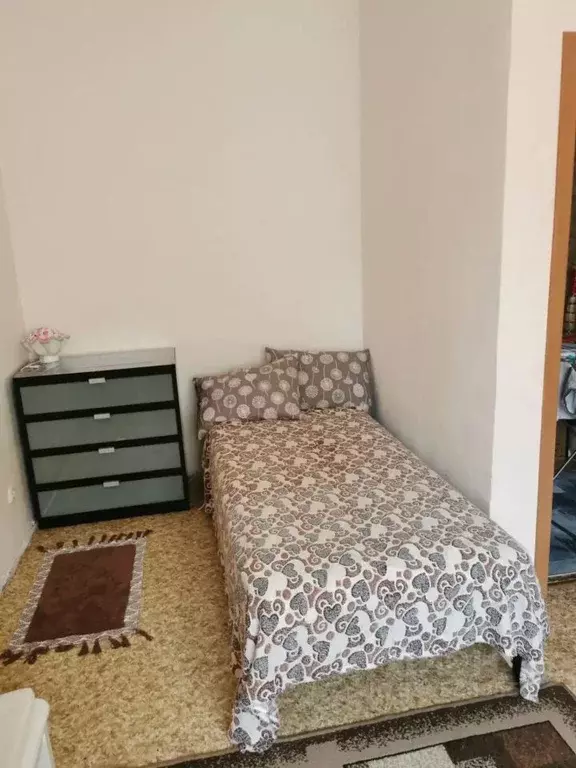 Комната Санкт-Петербург ул. Оптиков, 49к1 - Фото 2