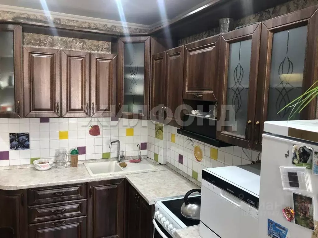 3-к кв. Хакасия, Абакан просп. Ленина, 62 (81.3 м) - Фото 2