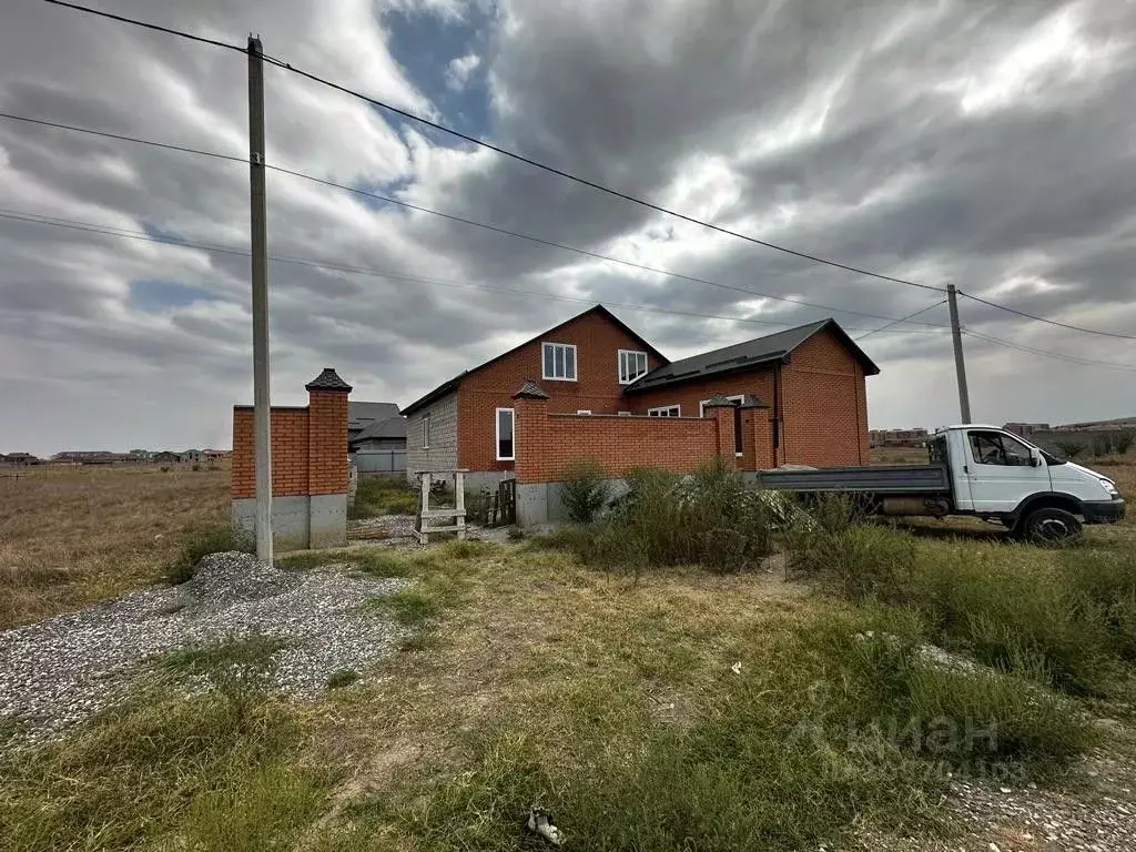 Дом в Чеченская республика, Грозный  (180 м) - Фото 0