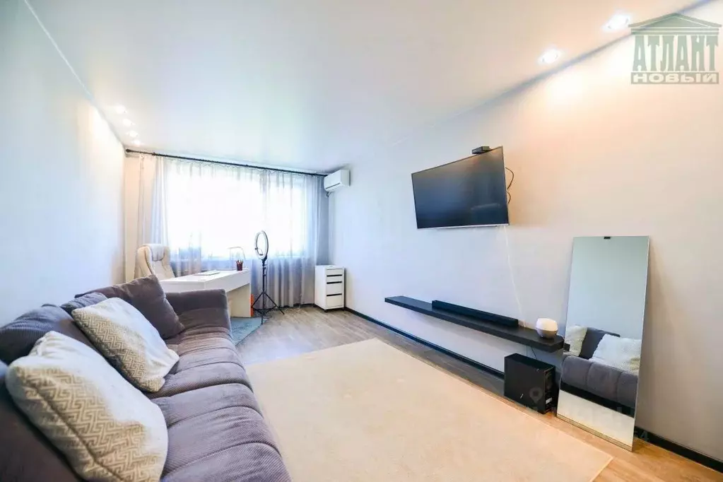 2-к кв. Хабаровский край, Хабаровск Восточное ш., 44 (52.0 м) - Фото 1