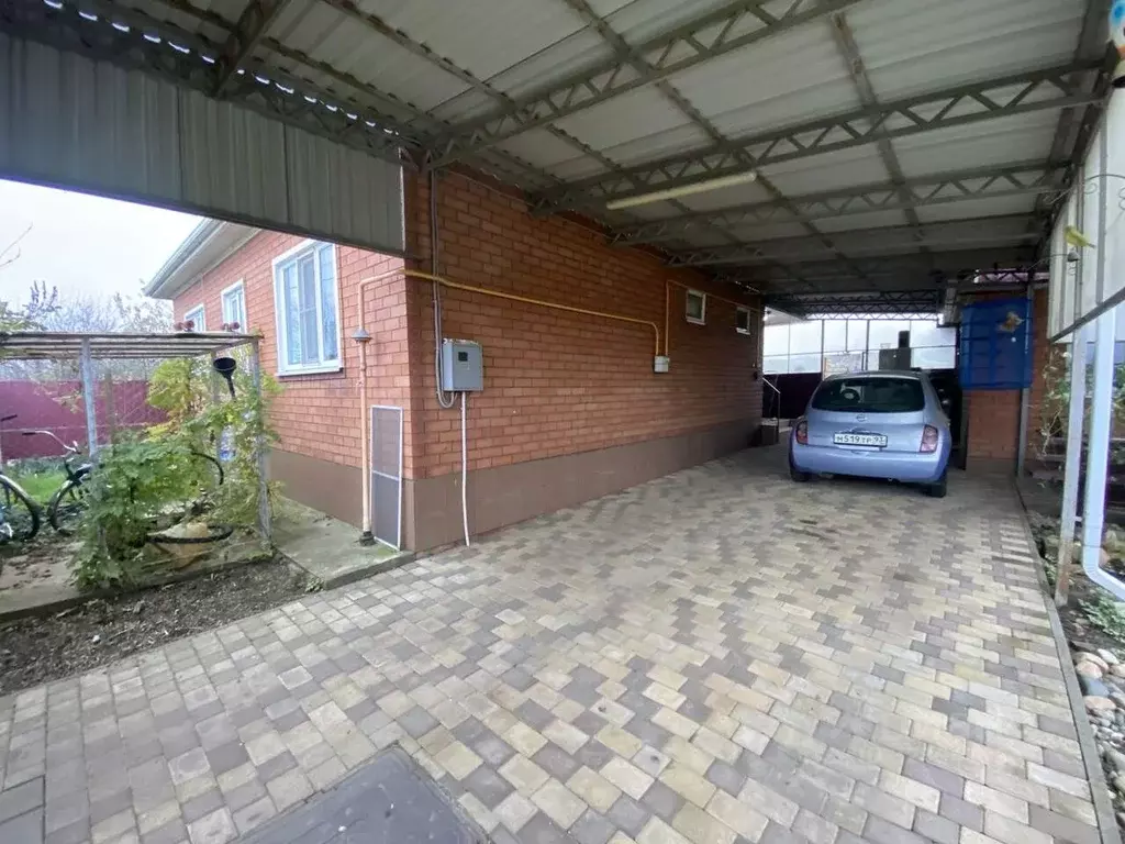 Дом в Краснодарский край, Усть-Лабинский район, Некрасовское с/пос, ... - Фото 1