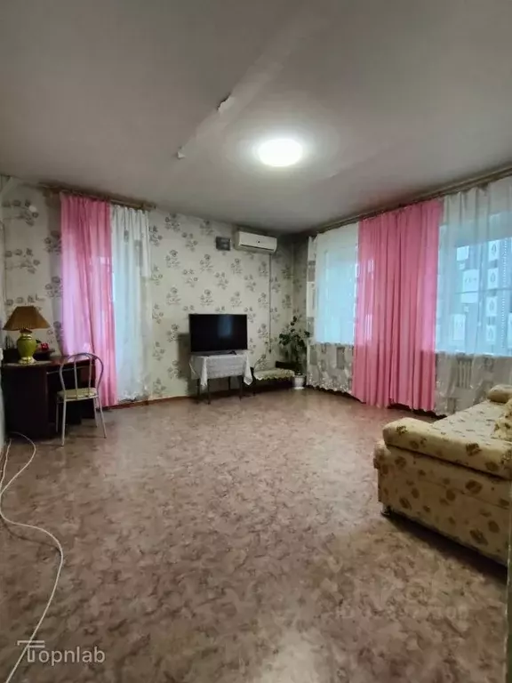 3-к кв. Астраханская область, Астрахань Кубанская ул., 17к2 (80.2 м) - Фото 2